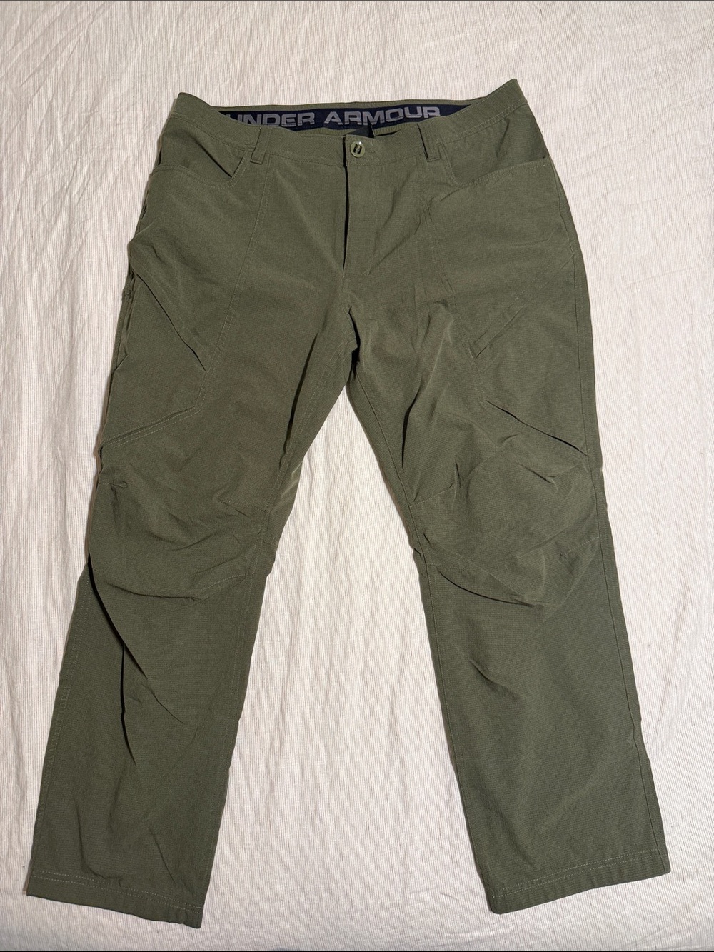 Under Armour Men's Olive Cargo Pants - Tactical Fit